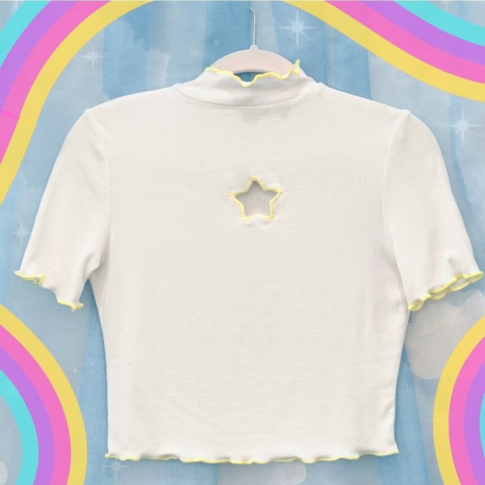ISO MyViolet Star Cut Out Crop Top Tee
